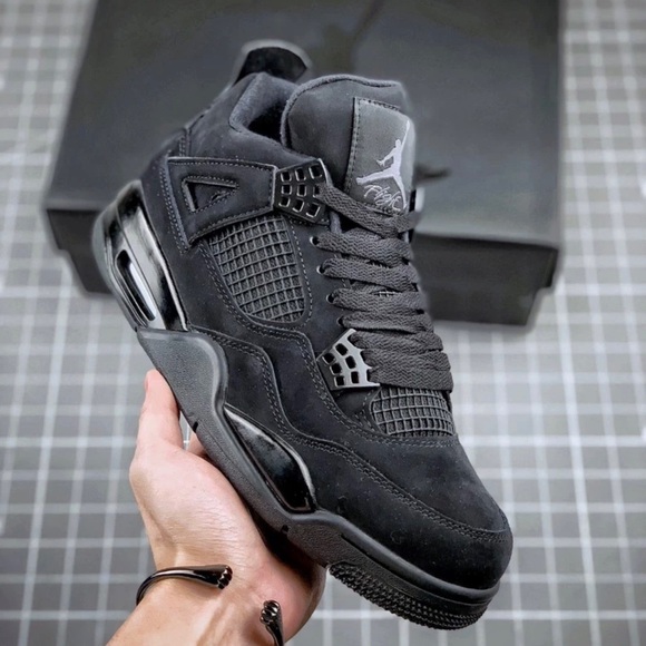 Jordan 4 “Black cat” - Picture 1 of 9